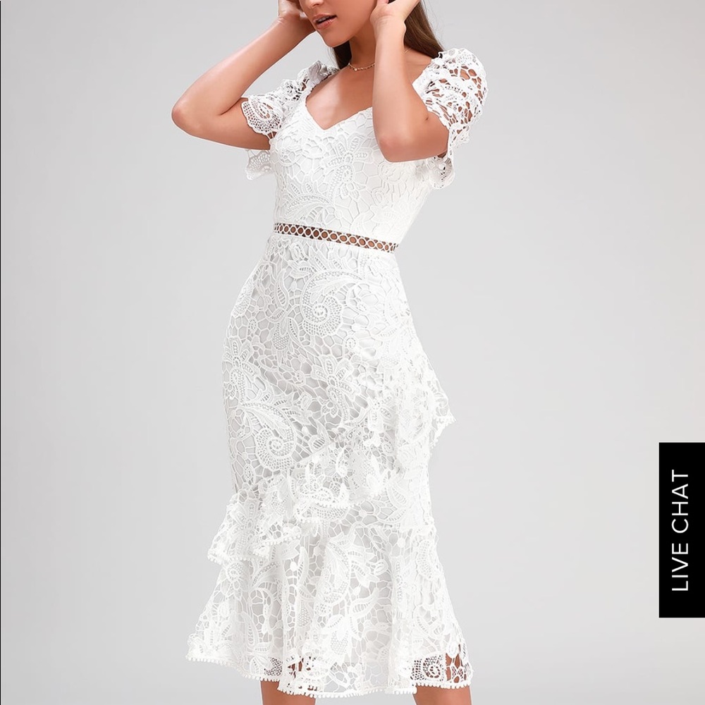 BRIARWOOD WHITE LACE RUFFLED MIDI DRESS